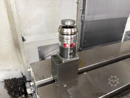Quaser V204 CNC Vertical Machining Centre