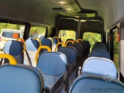 MERCEDES-BENZ 8 x 517 Sprinter Lord Light  22 SS Aktionspreis