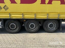 Schmitz Cargobull Curtainsider Standard