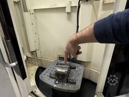 DECKEL MAHO DMU 60 evo