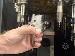 DECKEL MAHO DMU 60 evo