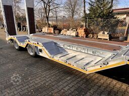 Möslein T 4 VB H1 R  neuer 4 Achs Tieflader + Radmulden