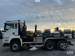 MAN TGS 28.480 6x4 – Hook lift truck with snow plow se