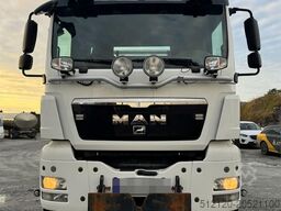 MAN TGS 28.480 6x4 – Hook lift truck with snow plow se