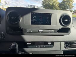 MERCEDES-BENZ Sprinter 215 CDI FWD AHK/KAMERA/KLIMA Navi/Klima