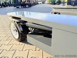 Combilift C3000 GAS TRIPLEX 4900 FREE LIFT CABIN