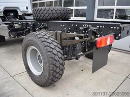 Mercedes-Benz Atego 1725 4x4 Chassis Cabin (2 units)