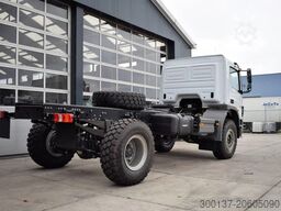 Mercedes-Benz Atego 1725 4x4 Chassis Cabin (2 units)