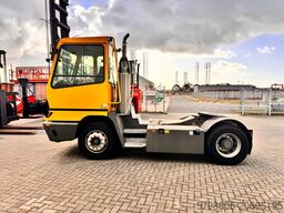 Terberg YT 222 4x2 aangedreven terminal trekker