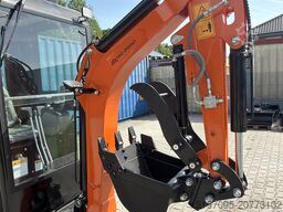 Tec Point - 1,6 Klasse Minibagger NEU! Schnellwechsler und 3 Schaufeln im Set
