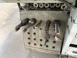 OKUMA LB 300-M
