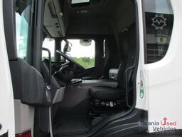 Scania P 320 B6x2*4LB EWERS Getränkekoffer