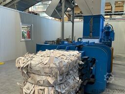Balemaster CMG 268