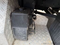 MERCEDES-BENZ 814 F Doka 9-Sitzer DiffSperre  7,0m