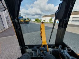 JCB 26C-1 Pro Cab / Neufahrzeug / Planierschild