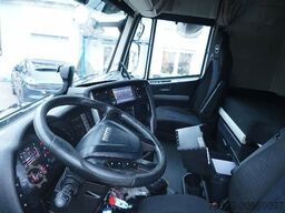 JS Werkzeugmaschinen GmbH JS Werkzeugmaschinen GmbH JS Werkzeugmaschinen GmbH