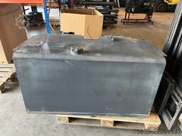 DAF FTG Stalen tank 680L