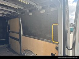 VOLKSWAGEN VW Crafter Kasten Klima/Kamera/AHK