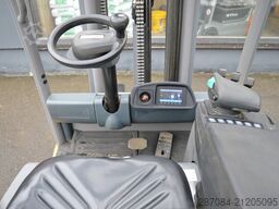 Jungheinrich EFG 215