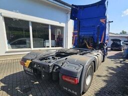 MAN TGX 18.520 Retarder Unfallschaden