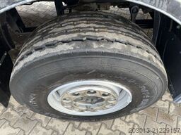 MERCEDES-BENZ AROCS 3548 8x4 Euro 6 Meiller Kipper Bordmatik