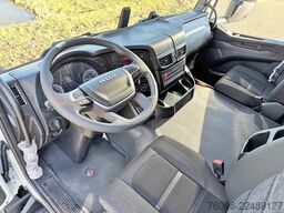 Iveco T-Way AT720T43TH AT ADR Tractor Head (16 units)