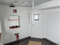 Smit STO-1030 Medical Hospital Trailer