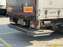 Schmitz Cargobull Curtainsider Coil