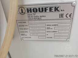 Houfek Final 1100