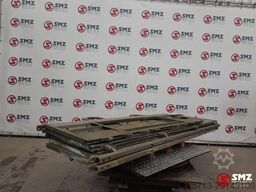 Diversen Occ lot zijschotten