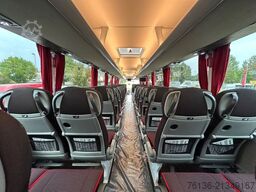MAN Lions Coach R08 63 Sitze 3-Achsen 13.8m