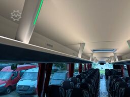 MAN Lions Coach R08 63 Sitze 3-Achsen 13.8m