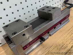 Set Schraubstöcke und Dreibackenfutter 