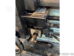 Used Colchester Triumph VS 2500