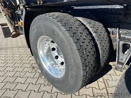 MAN TGX 26.580 6x4 / Kurzholz / Tajfun 150Z96