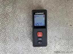Samro 2-Axle Isobox 12.60 x2.50 x2.50 / 2x Steering A...