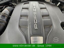 PORSCHE Macan S 3,0V6Diesel Alcanatara Kompass Burmester