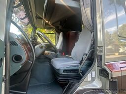 DAF CF Roelofsen 6 Pferde Wohnung