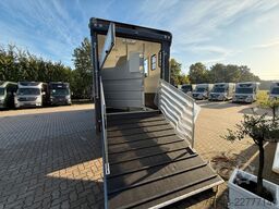 MAN 8220 3  Pferde Wohnung /Dusche