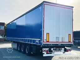 Schmitz Cargobull Curtainsider Standard Getränke