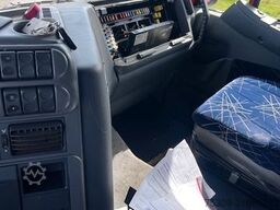 IVECO Iveco 480 Abrollkipper ARK 174 mit Elektronikpro