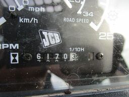 JCB 530-70 mit Palettengabel + Schaufel