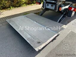 Mercedes-Benz Antos 1827 Carrier Supra 1150 / Euro 6 / LBW