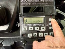 Mercedes-Benz Antos 1827 Carrier Supra 1150 / Euro 6 / LBW