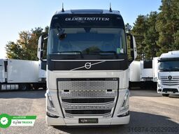 VOLVO FH 500 Globetrotter XL, Side Skirts