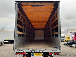 Schmitz Cargobull Schuifzeil met Borden / OV-Laadklep / Lift-as /...