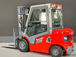 Heli CPCD25 - Garantie 2 Jahre - KUBOTA Motor