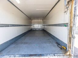 RENAULT D 18 250 DXI + HAYON