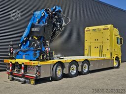 Scania S580 V8 / 8x4 / FASSI 115 t/m CRANE / RETARDER