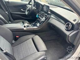 MERCEDES-BENZ C 200 d T Autom. * LED High. * Navi * Kamera